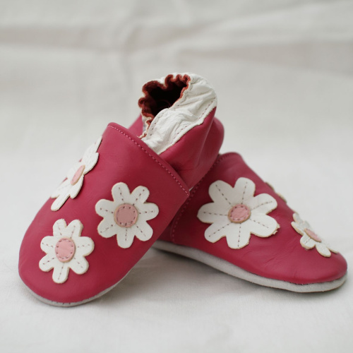 Kožené capačky Capiki - sedmokrásky malinové