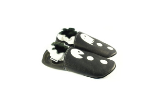 Kožené capačky Tomar pacman