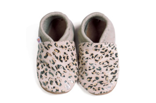 Kožené capačky Afelo - krémové - Tiger spots