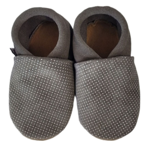 Kožené capačky Afelo - sivé bodkované