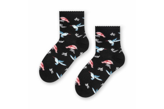 Bavlnené dievčenské ponožky s vtáčikmi - čierne